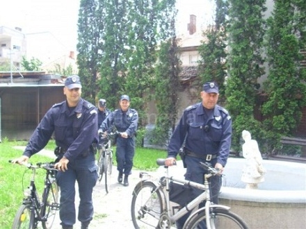 Pirot i na policiji štedi (Foto: JuGmedia)